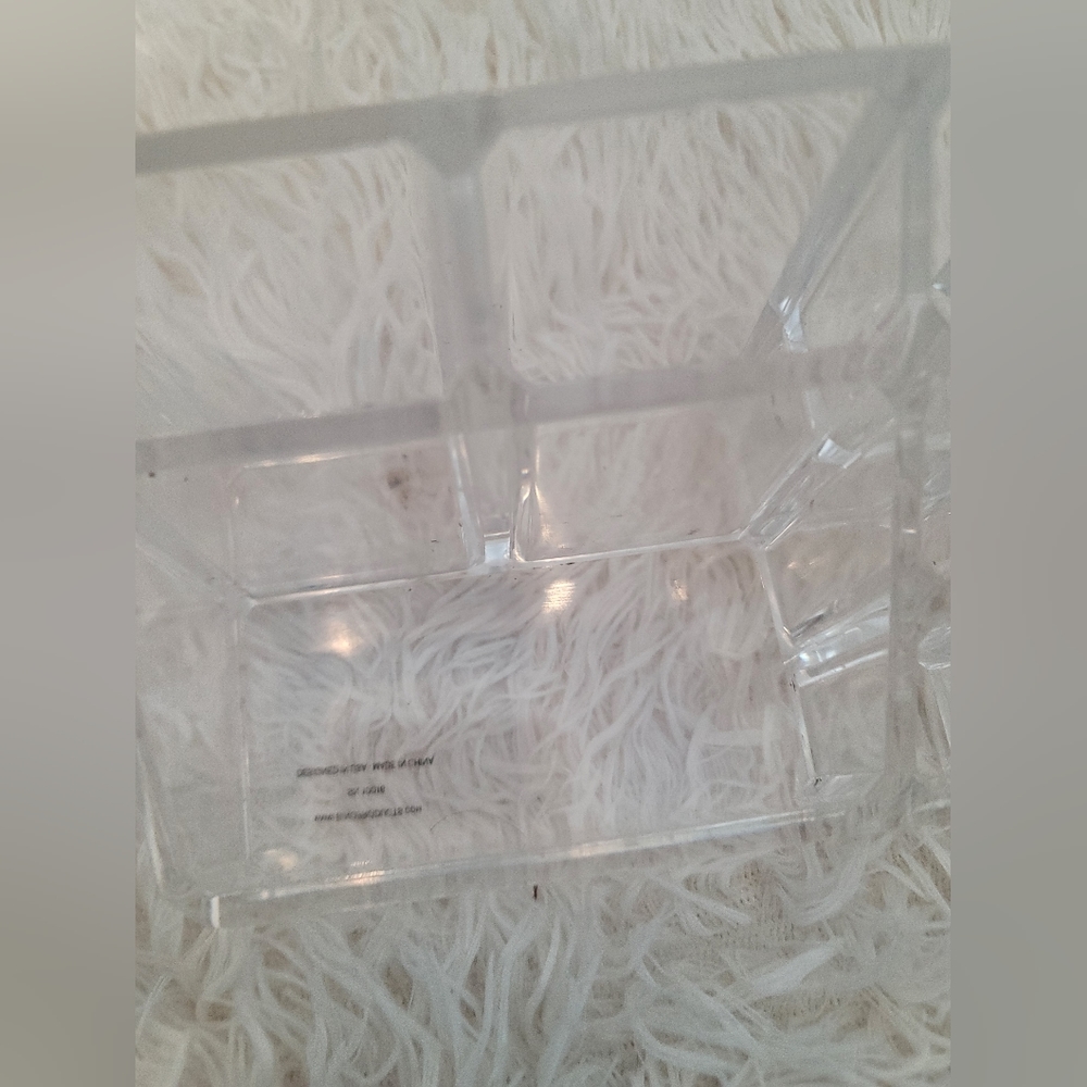 Acrylic Makeup Organizer - Picture 5 of 14